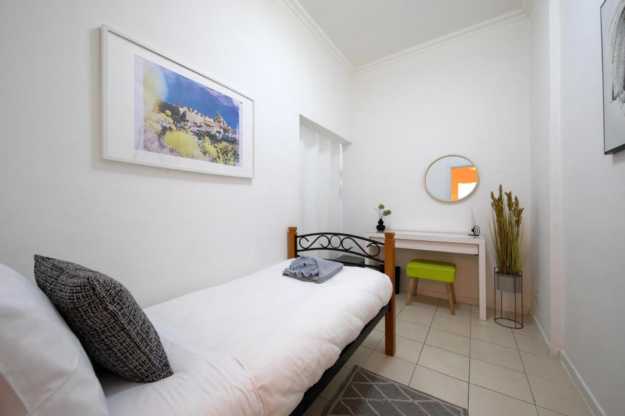 Apartment Cozy 3bedrooms Steps From Seafront Asco1-1